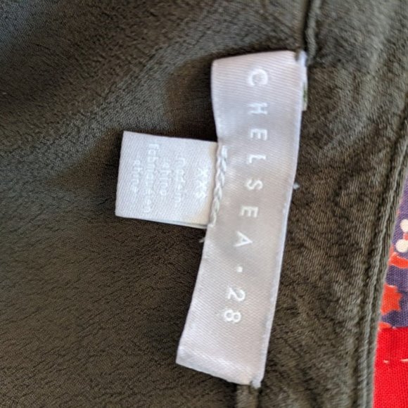 Chelsea 28 Olive Green Twist Bottom Blouse Size XXS - Picture 2 of 8